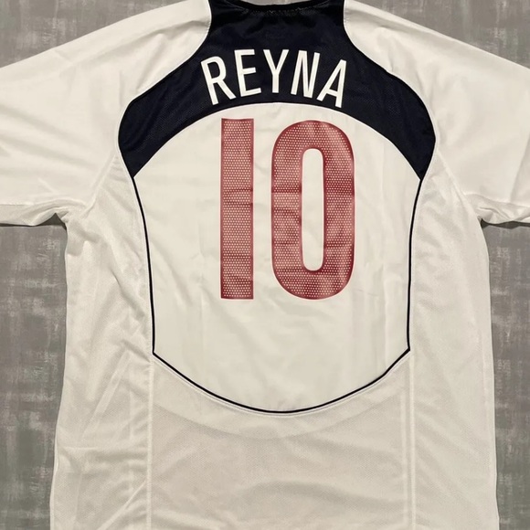 Vintage Nike USA USMNT Claudio Reyna Soccer Jersey.